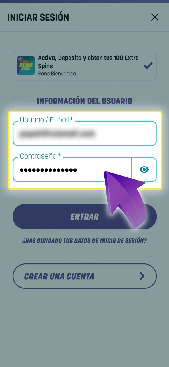 Introduce tu usuario y contraseña en la pantalla de inicio de Piñata Casino.